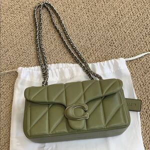 Coach tabby 20 olive Green Quilted Leather crossbody